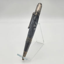 Load image into Gallery viewer, Aegishjalmur (Helm Of Awe) twist pen - Gunmetal &amp; Antique Bronze
