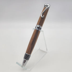 Chrome cat twist pen in Bethlehem Olive wood