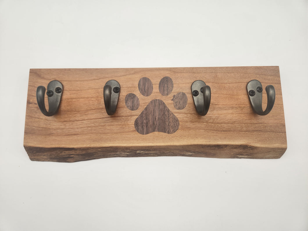 Key rack with dog print inlay