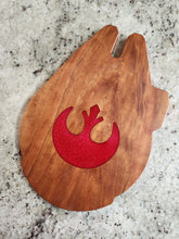Load image into Gallery viewer, Falcon serving board
