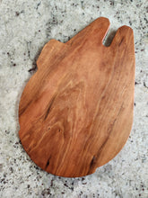 Load image into Gallery viewer, Falcon serving board
