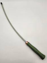 Load image into Gallery viewer, Cable whip with green and gray laminate handle
