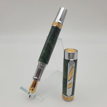 Load image into Gallery viewer, Imperial fountain pen - Green stabilized maple
