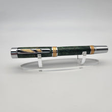 Load image into Gallery viewer, Imperial fountain pen - Green stabilized maple
