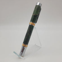 Load image into Gallery viewer, Imperial fountain pen - Green stabilized maple
